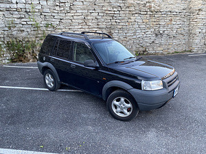 Land Rover Freelander 2.0 85 кВт автомат (2 фото из 13)