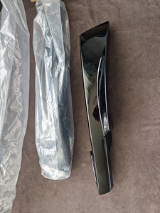 BMW E9# LCI m-pack esistange lisad/splitterid (2 foto / 2)
