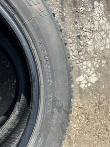 M: talverehvid 225/55R19 (4 foto / 4)