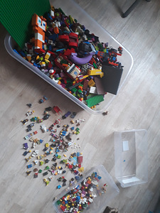 Müüa kasutatud Lego klotsid u 6kg (1 foto / 1)