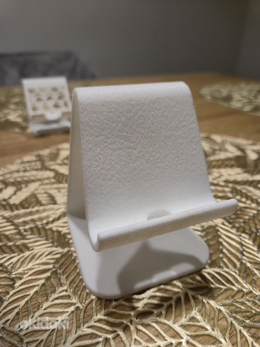 Telefoni hoidik/hoidja – 3D prinditud PLA