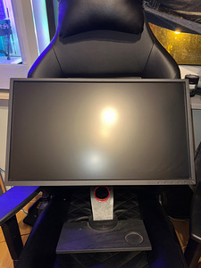 BenQ Zowie XL2540 240hz e-Sports (1 foto / 3)