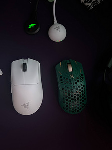 Razer Deathadder V4 Pro White (2 foto / 2)