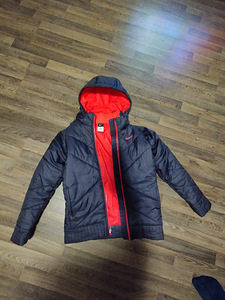 Зимняя куртка NIKE 152