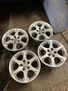 Veljed 5x114.3 16x7.5 ET50 keskava 60.1 (1 foto / 1)