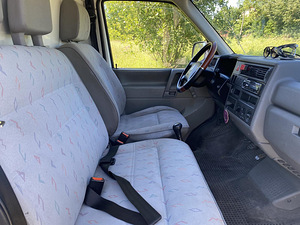 VOLKSWAGEN TRANSPORTER KASTEN (4 foto / 5)