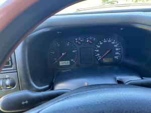 VOLKSWAGEN TRANSPORTER KASTEN (5 foto / 5)