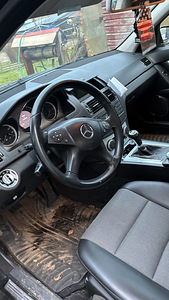 Mercedes 180c 2.1 d (5 foto / 7)