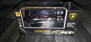 Lamborghini [1:24]. (3 foto / 3)