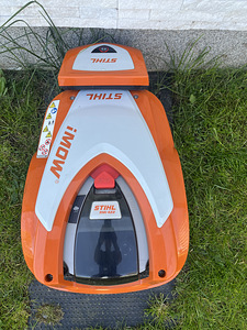Robotmuruniiduk Stihl RMI422 (1 foto / 1)