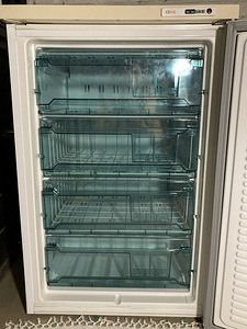 Продам холодильник Электролюкс. (2 фото из 4)