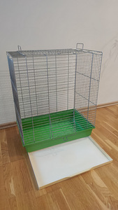 Müüa kasutatud näriliste / linnupuur (2 foto / 4)