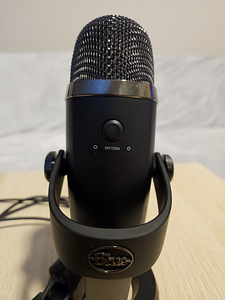 Mikrofon Blue Yeti Nano (2 foto / 3)