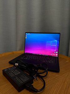 LaptopROG Zephyrus M16 GU603ZM (1 foto / 5)