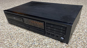 ONKYO R1 DX-1800 CD Compact Disc Player (4 foto / 10)