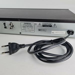Onkyo T-4730 Quartz FM Stereo AM Tuner R1 (7 foto / 7)