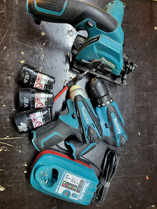 Makita tööristad 10.8v (1 foto / 2)