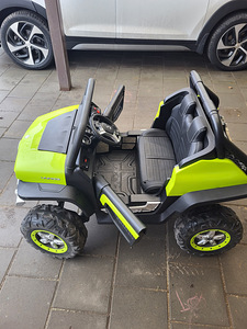 Mercedes-Benz UNIMOG 12V laste elektriauto. (4 foto / 6)