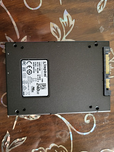 Kingston ssd 256 ГБ (2 фото из 2)
