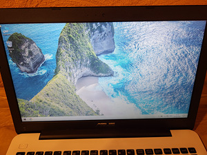 ASUS X554LA laptop (3 foto / 5)