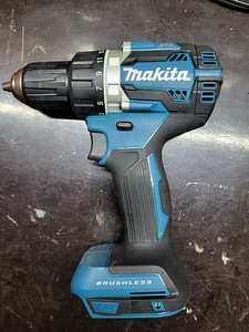 Makita DDF484 (2 фото из 3)