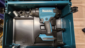 Makita DHG181 kuumaõhupuhur (1 foto / 3)