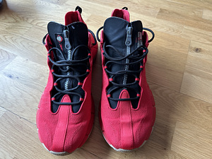 Кроссовки Reebok Zig (2 фото из 3)
