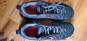 Продам кроссовки nike air max 720. (3 фото из 5)