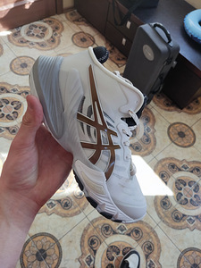 ASICS МЕТАРИЗА (3 фото из 3)