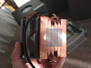 AMD башенный кулер Wraith Prism RGB (3 фото из 5)