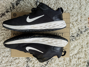 Nike tossud s. 31 (3 foto / 7)