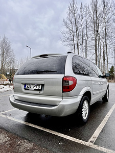 Chrysler Voyager 2.8 2005 (3 foto / 15)