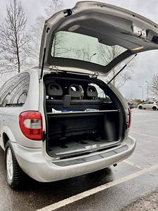 Chrysler Voyager 2.8 2005 (5 foto / 15)