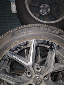 Toyota veljed r18 (4 foto / 6)