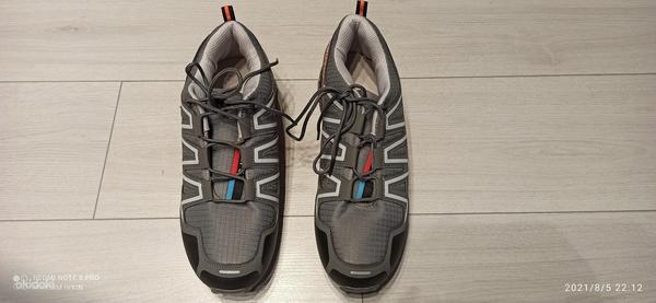 Кроссовки кросовки 44 и 45 размера (фото #1)