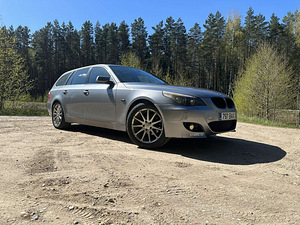 BMW 525d (4 foto / 8)