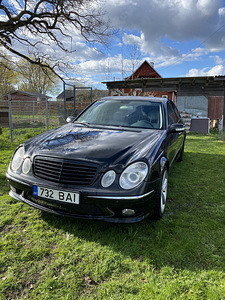 Mercedes benz e320 cdi 180kw (2 foto / 6)