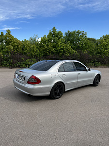 MERCEDES-BENZ E 280 CDI (4 foto / 12)
