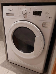 Whirlpool Eraldiseisev Pesumasin-Kuivati: 8 kg - WWDE 8612 (1 foto / 2)