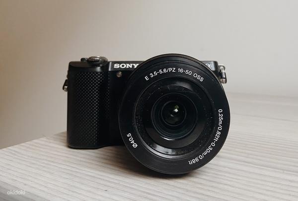 Гибридная камера Sony a5000 (фото #1)