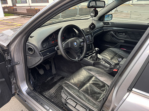 BMW 525TDS (7 фото из 12)