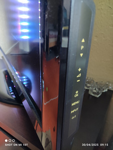 LG 42 (5 foto / 5)