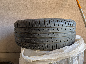 Hankook Ventus prime 2. 215/45/16 (1 foto / 5)