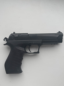 Stardipüstol BLOW TR9202 + 9mm P.A.K. + Kabuur (3 foto / 3)