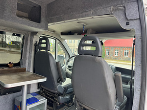 Peugeot Boxer 3.0 116kW (6 foto / 8)