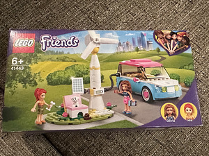 6+ LEGO Friends 41443. Электромашина Оливии. (2 фото из 3)