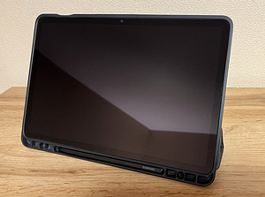 Samsung Galaxy Tab S8 (SM-X700) (6 foto / 10)