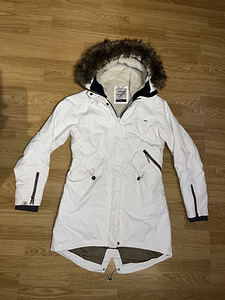 Didrikson Lindsey parka suurus 38 (1 foto / 3)