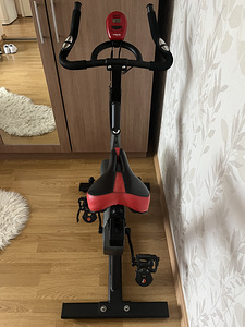 Velotrenažöör/Spinningratas (3 foto / 3)