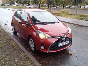 Toyota Yaris 2015 uuena Eestist ostetud, 1 omanik (3 foto / 13)